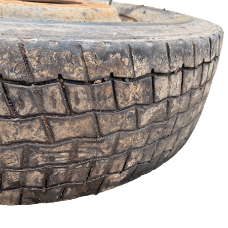 Däck på fälg 315/80r22,5